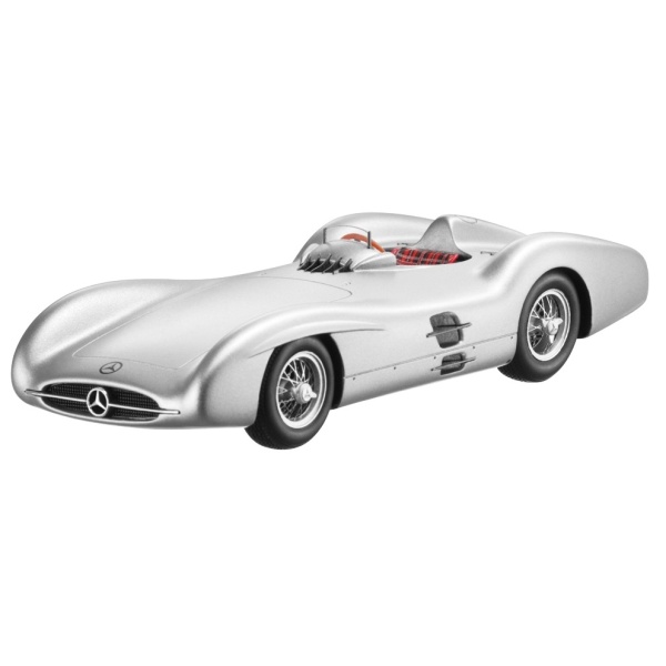 Macheta Oe Mercedes-Benz Formula 1 2,5L Cu Caroserie „Streamline” W196 1954 1:43 Argintiu B66040585